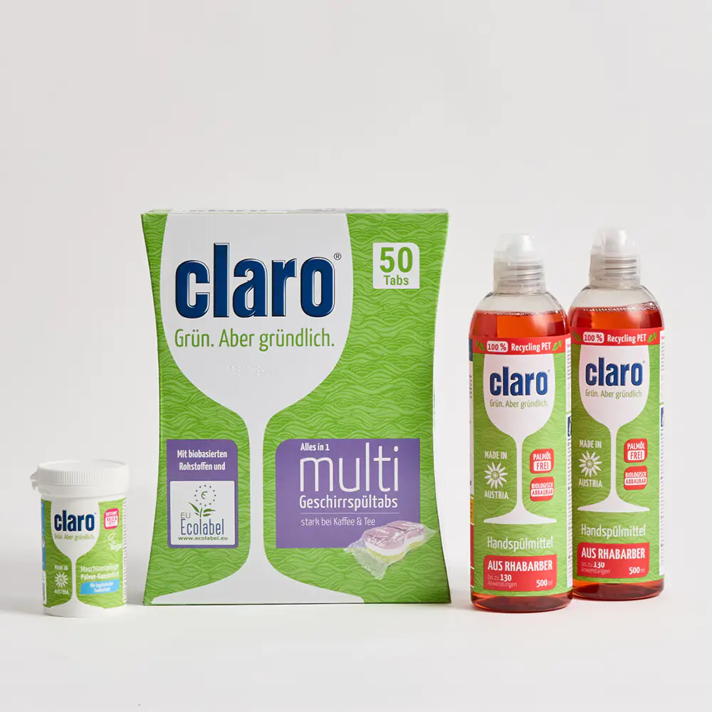 Set aus 2x claro Handgeschirrspülmittel, claro Multi Tabs (50 Stück) und claro Maschinenpfleger, nebeneinander platziert, auf weißem Hintergrund